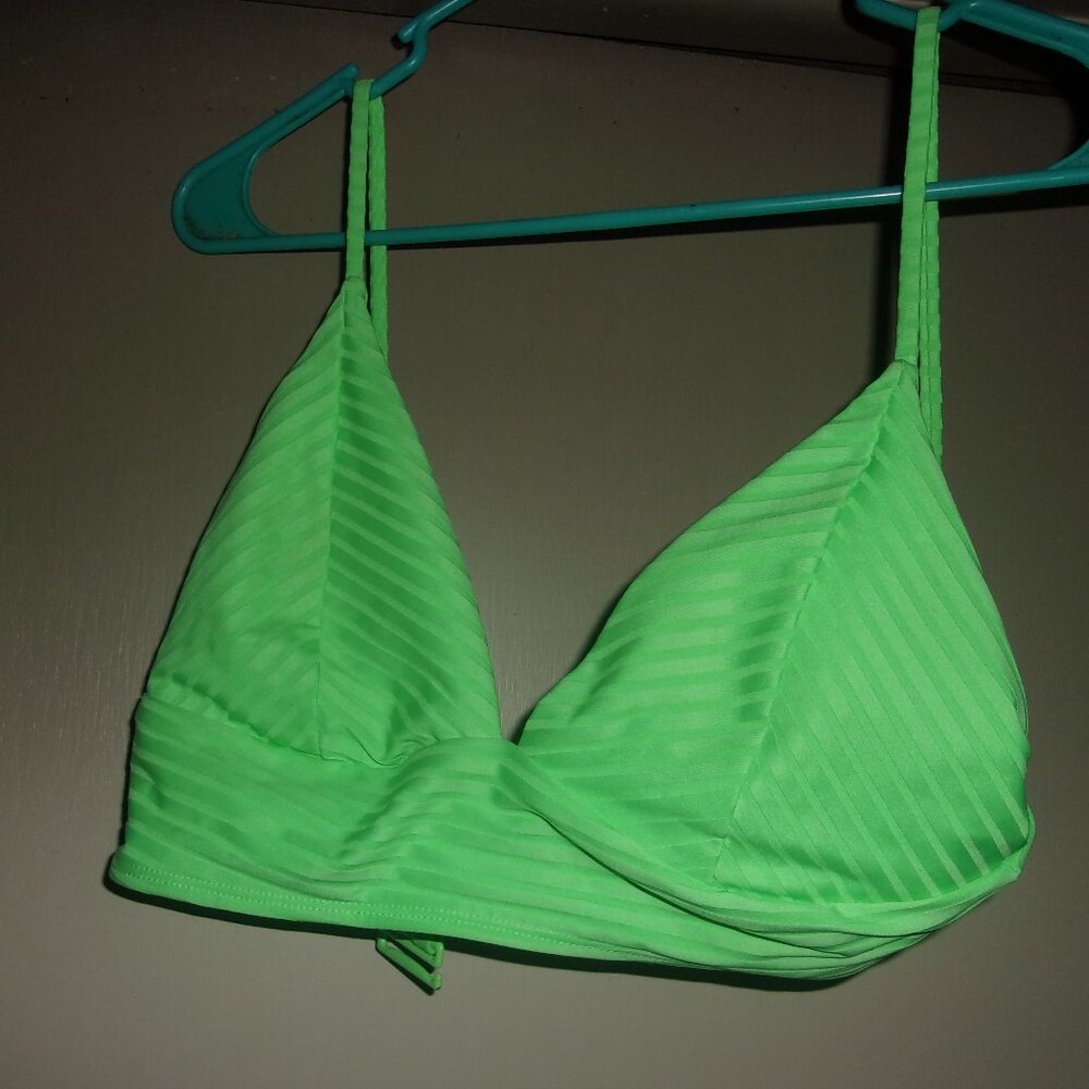 No Boundries Green Swimsuit Top Large 11 - 13